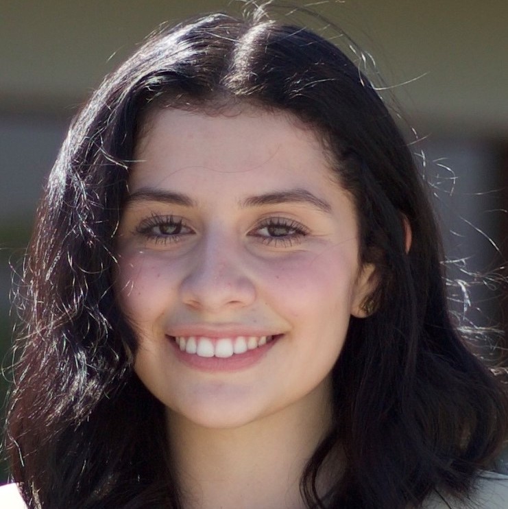 Headshot of Isabella Montano